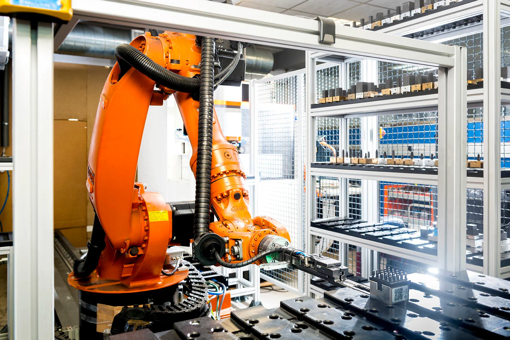 Wire cut and die sink EDM Machines fully robotized